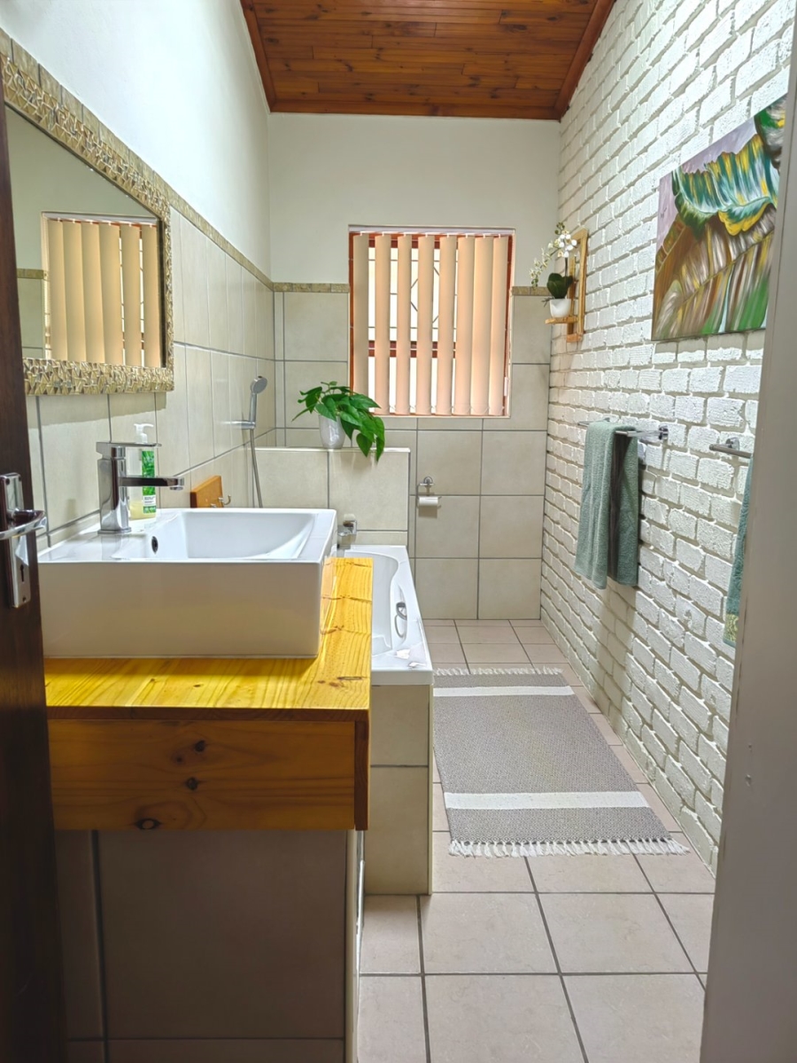 3 Bedroom Property for Sale in Noorsekloof Eastern Cape